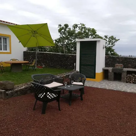 Casa Sereias Holiday home